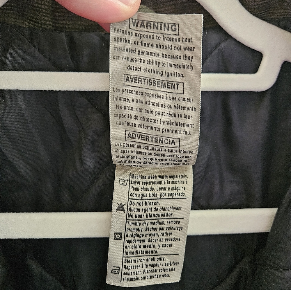 Carhartt Men's Black Jacket - Picture 14 of 16